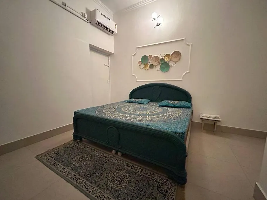 Egarden Krishna Deluxe Room Varanasi India